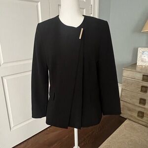 NWOT Donna Karan black Label black blazer, size 8